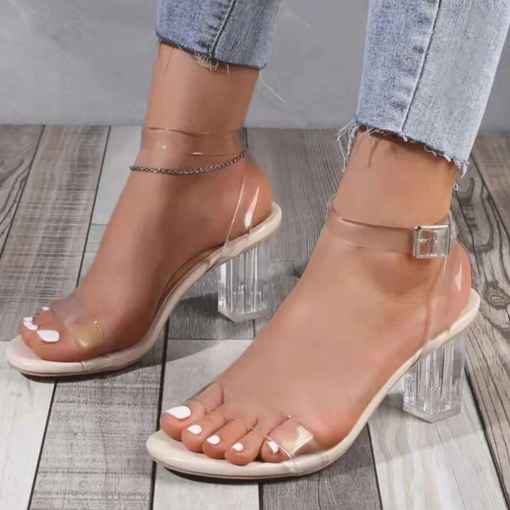PVC Women Jelly Crystal Chunky Heel Transparent Sandals Fashion Sexy Summer High Heels Sandalias Female Pumps atillas Mujer