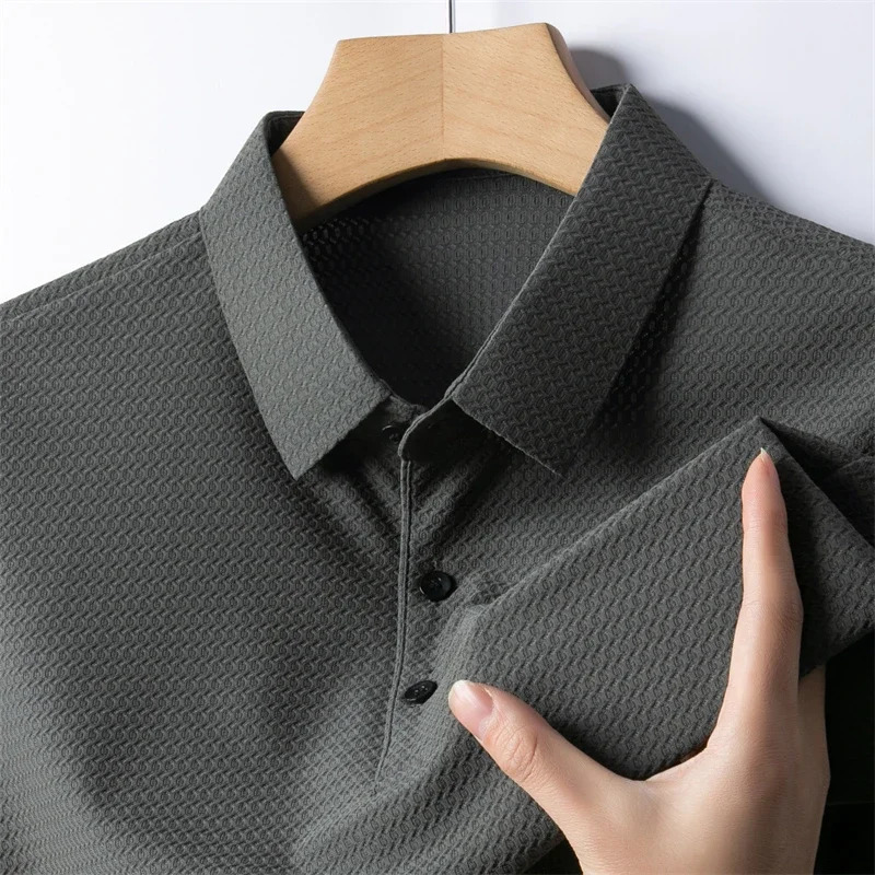 2024 Summer Mens Pineapple Grid Short Sleeve Polo Shirt Casual Fashion Breathable Comfortable Tshirt 250326