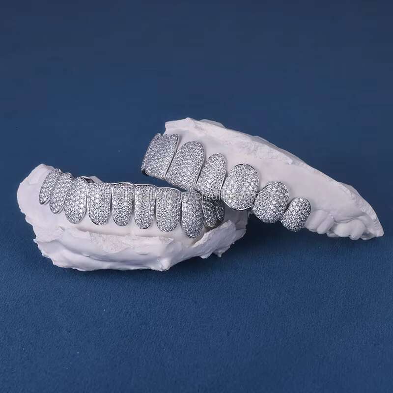 Factory Customized Top Bottom 1 - 10 S925 Silver 10K 14K 18K Solid Gold VVS Moissanite Lab Diamond Iced Out Grillz for Teeth