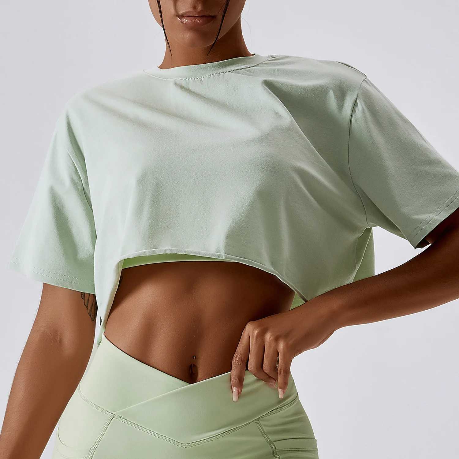 Yoga T-shirt for Women Smoking Loose Fitness Top Sports Gym Outdoor Training Shirt Sports Short Sleeve Yoga T-shirt for Women W250326