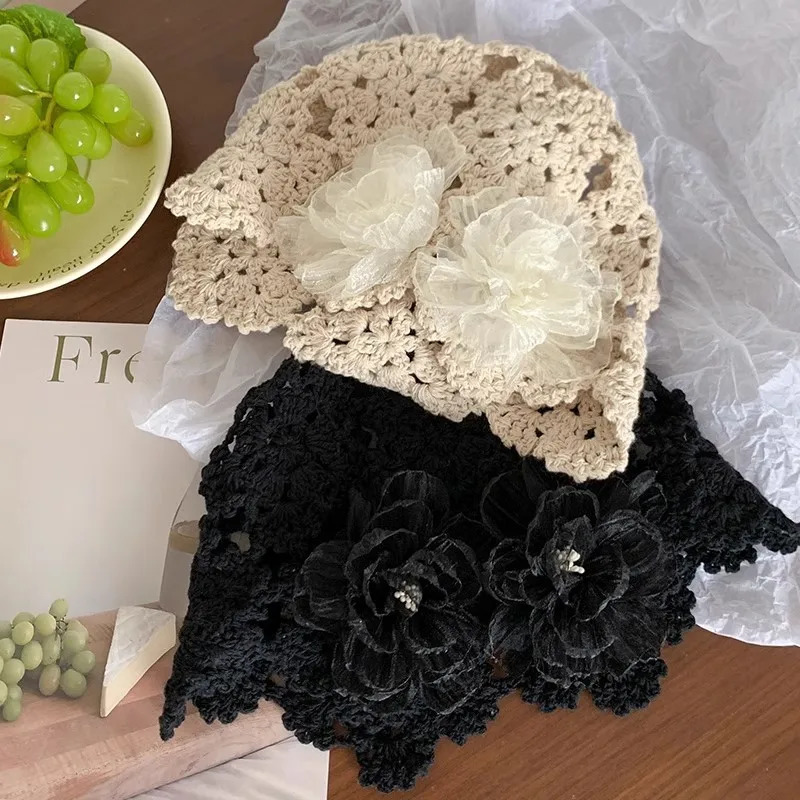 Sweet Hollowed Out Beret Cap Lace Knitted Skullies Hat Flowers Breathable Hand Woven Yarn Cap Autumn 250321