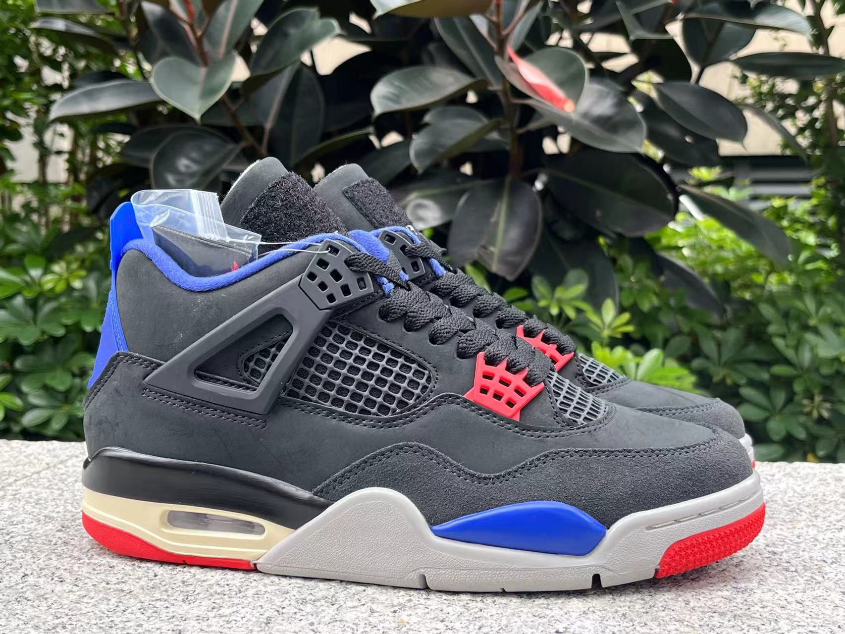 Rare Air White Lettering 4S Basketball Shoes Black Cat Cement lightning Black Military Blue Navy Brick Bred Men Women Bred Sneakers