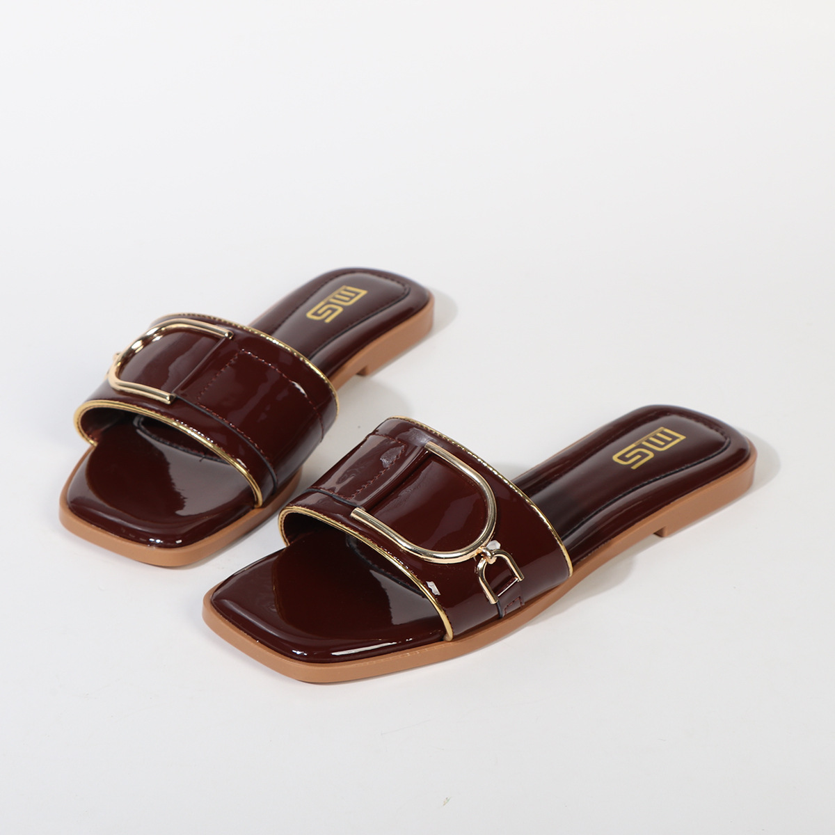 free Shipping 2025 summer new design Slippers for women flat sandals fashion summer casual square Toe slipper outdoor Indoor shoes women plus size 42