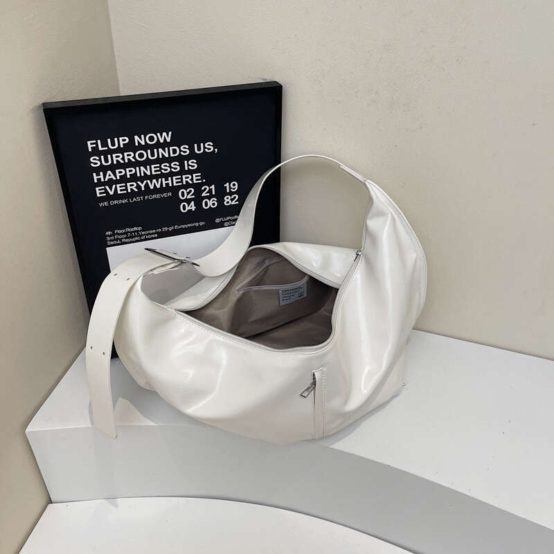 7f Large capacity armpit bag 2025 new tote women's sweet crossbody fashionable shoulder bag, handbag