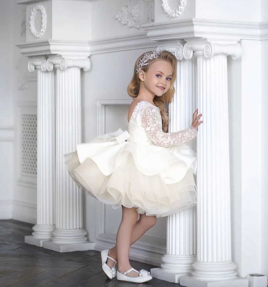 Customized floral girl dress pagan birthday communion dress ivory chiffon satin sequins bow tie long sleeves for weddings W250326