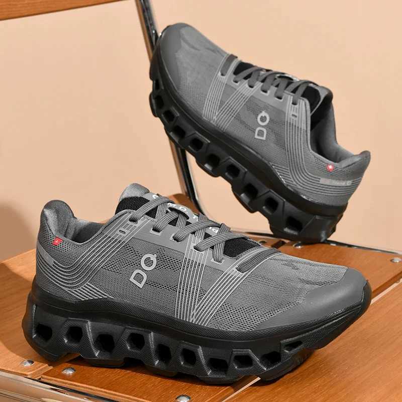 Cfortable Sports Trend Soft Soles Shoes Embrace Style And Ease for Active Living Z250411