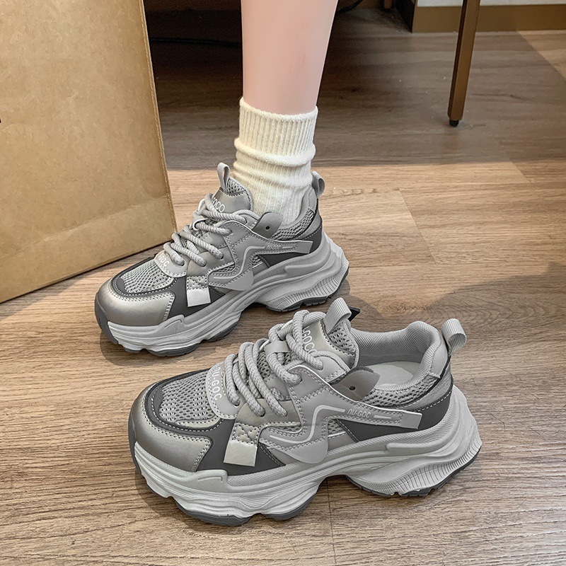Designer's Women s Black Shoes 2025 New Style Spring And Autumn Versatile Fashionable Breathable Thick Soled Height Increasing Sandals Outdoor Ca