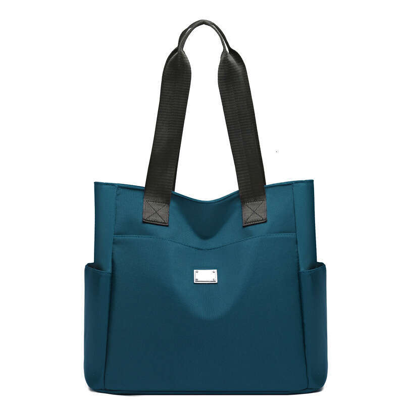 2023 New Handbag Shoulder Women's Korean Edition Popular Simple Solid Color Large Capacity Nylon Bag