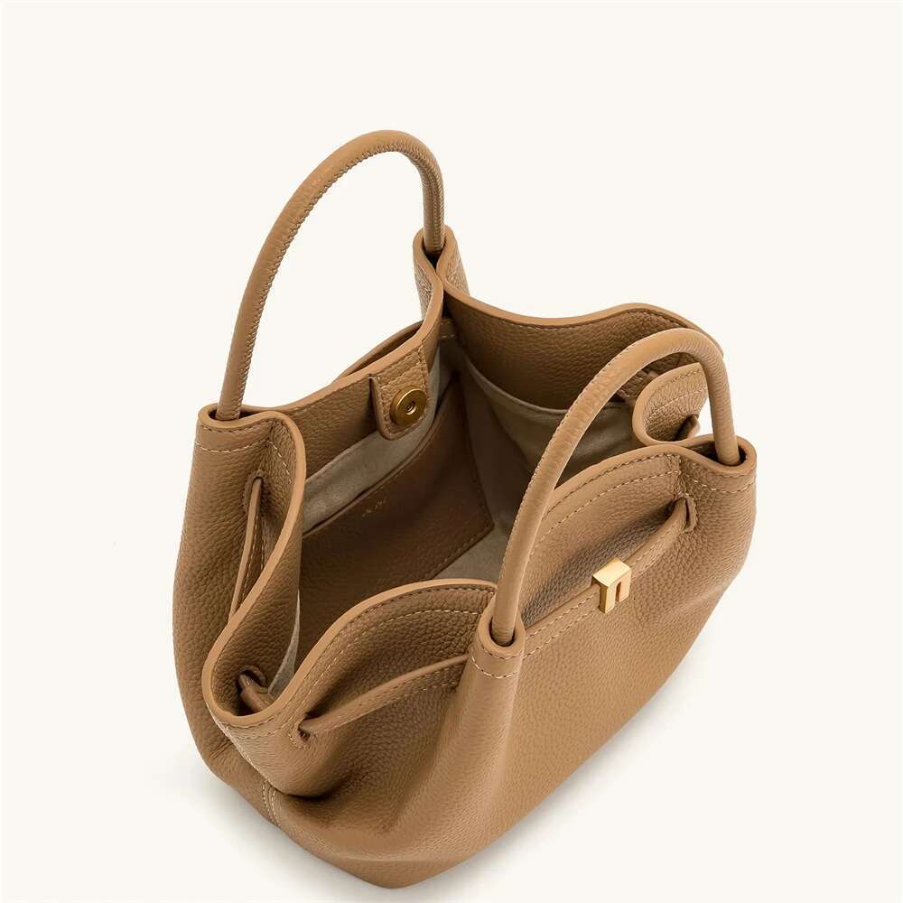 2025 New Women's Crossbody Shoulder Mini Vegan Tote Handbag JW PEI Dumpg Bag High Quality Leather Purse