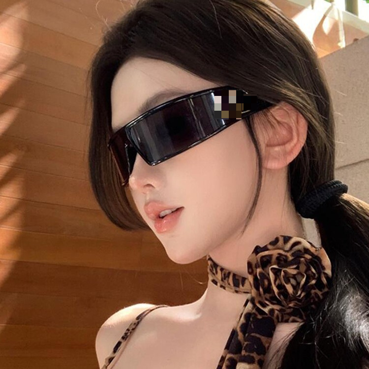 Women's Headband Cat's Eye Sunglasses with UV Protection - Vintage Design