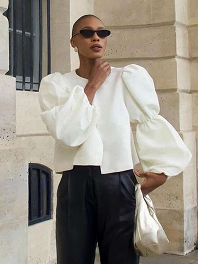 Fashion Long Lantern Sleeve Shirt For Women Casual Single Breasted O-Neck Loose Blouse Spring Female Street Shirts