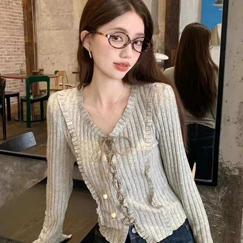Ddmyshoesvip Women T Shirts Korean Version Solid Color V Neck Tie Slim Fit Sweet Fashion Long Sleeve Knit Autumn Fungus Trim Crop Top