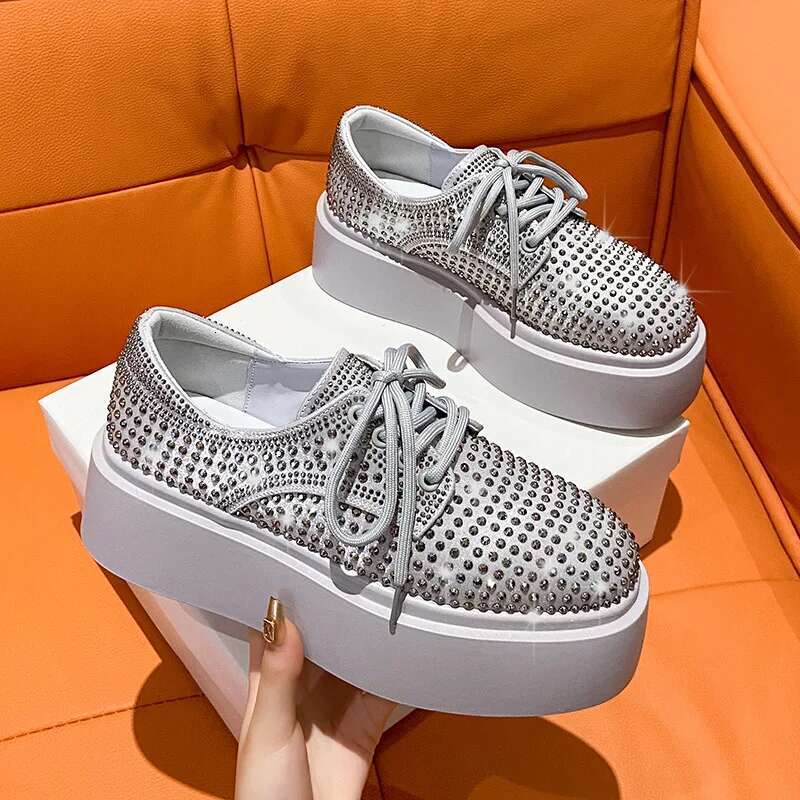 Designer Shoes 2025 Spring And Autumn Women's New Light Luxury Rhinestone Niche Design Lace Sports Fashion Breathable Casual Shoes Women's S