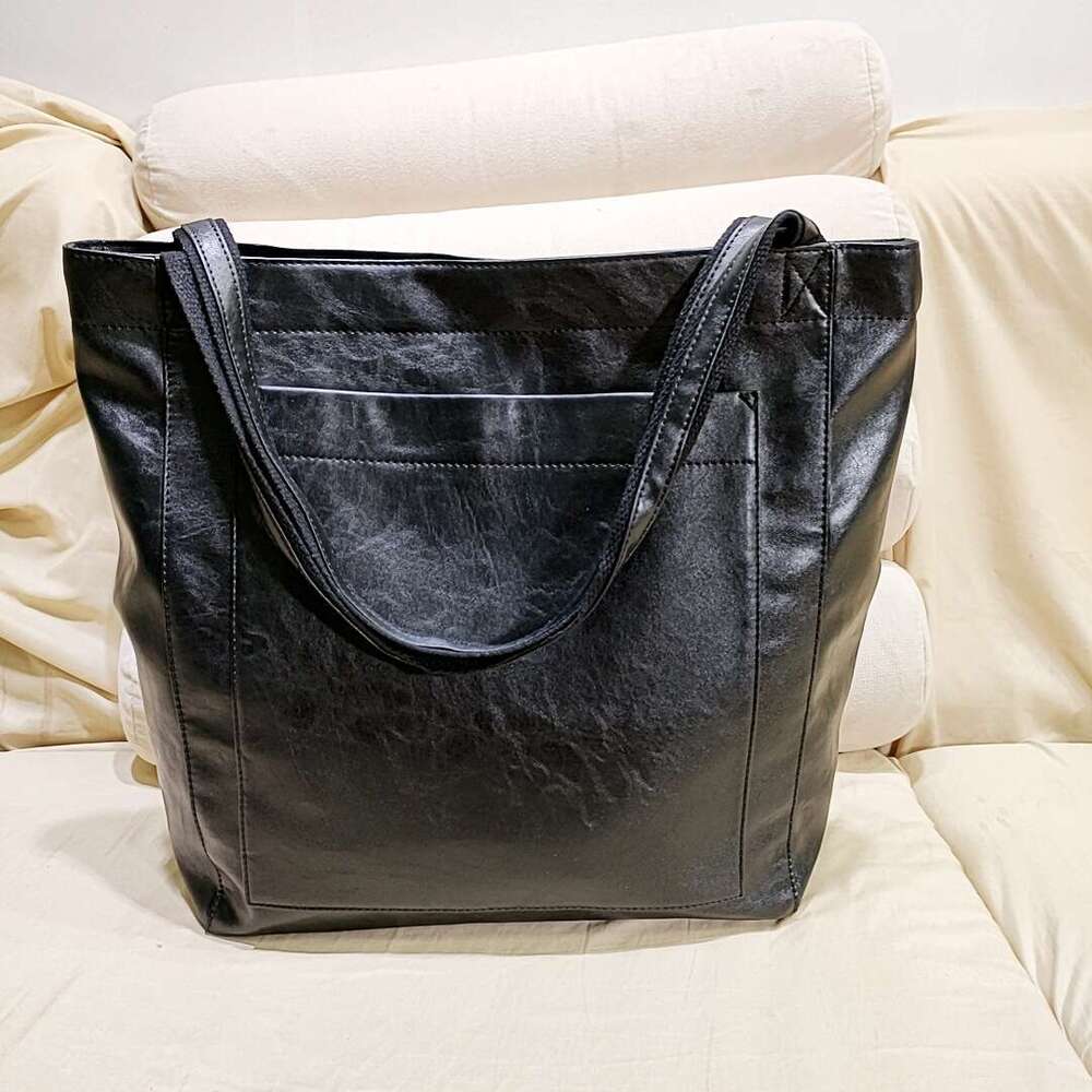 c7 Pocket Women's Soft Handheld One Shoulder Oil and Wax Leather Large Capacity Fashion New Tote Bag