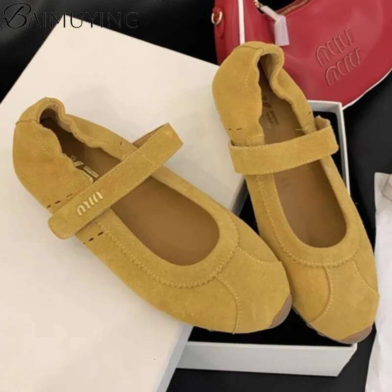 2025 Summer New Ballet Sandals Women's Casual Designer Fashion Sports Shoes Suede Dress Summer Comfortable Beach Shoes