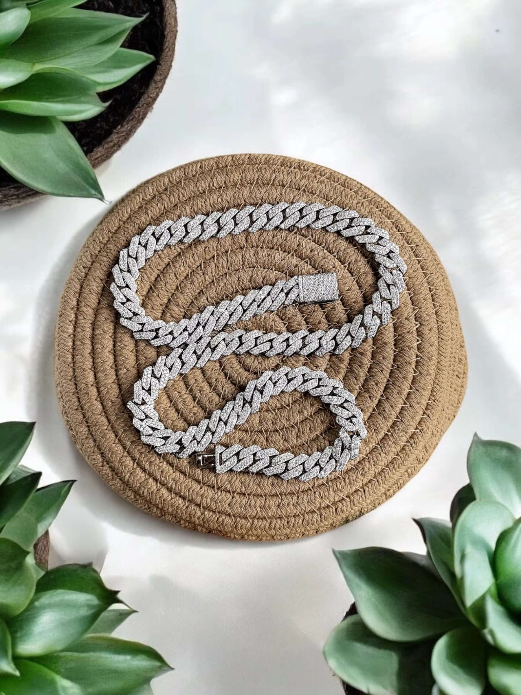 VVS Moissanite Cuban Link Chains 8-18mm Width 14-24 Inch Length Iced Hip Hop Jewelry Bracelet Pendants Charms