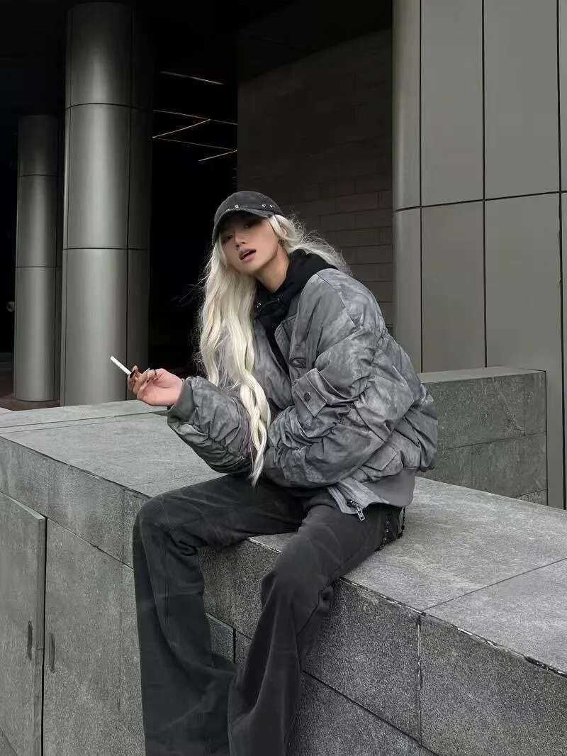 Retro Wasteland Wind Jackets Pleated Design Flight Jacket Baseball Cotton Suit American Parkas Hip Hop Winter Coat New Man