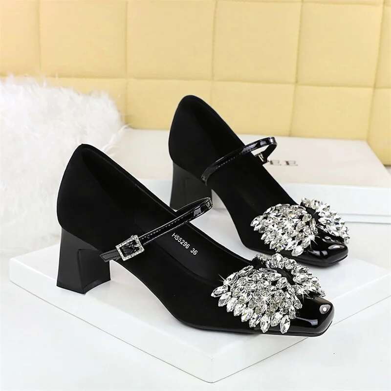 2025 Summer New Bow Tip Buckle Sexy Designer Fashion Slope Heel Shoes Women's Square Toe Solid Color Thick Heel 5