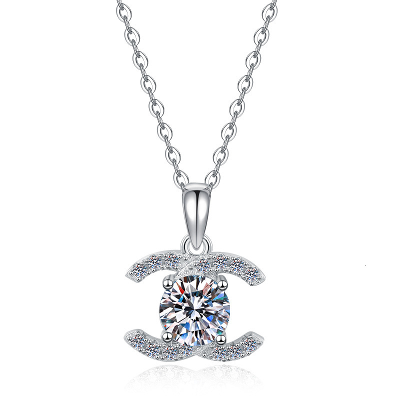 S925 silver moissanite pendant collarbone chain fashionable versatile accessory high-end pure silver necklace