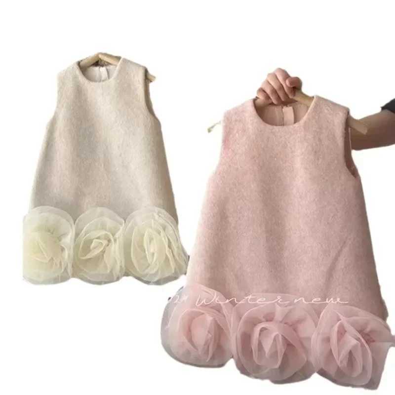 South Korean Sle fashion girls vest skiing 2025 autumn and winter new childrens Christmas and New Year coarse tweed skiing big flower dress W250326