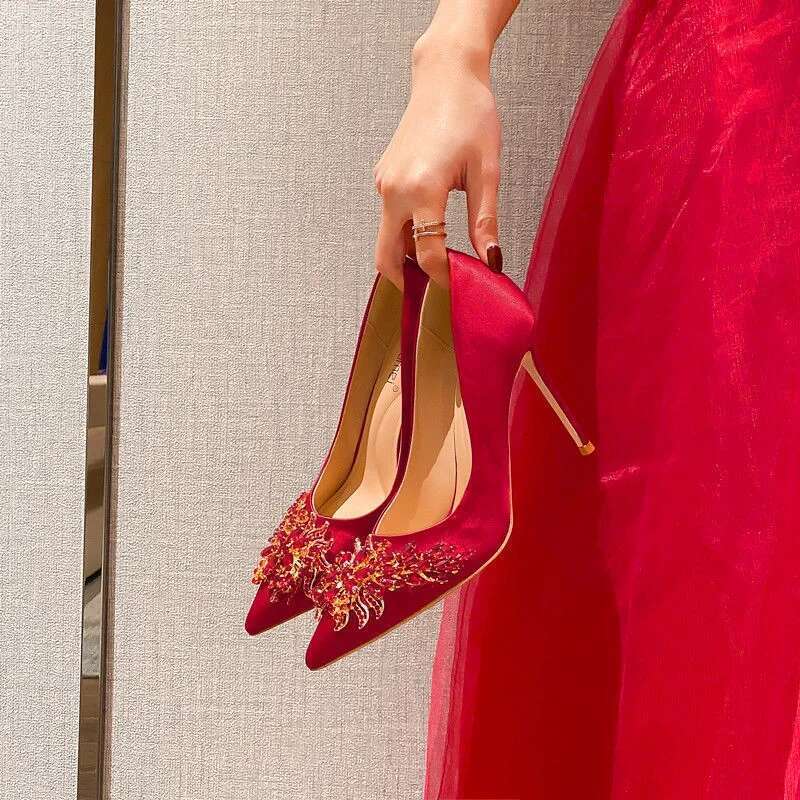 2025 Summer New Exquisite Designer Fashion High Heels Elegant Stiletto High Heels Chinese Wedding Shoes Wine Red Bridal Shoes