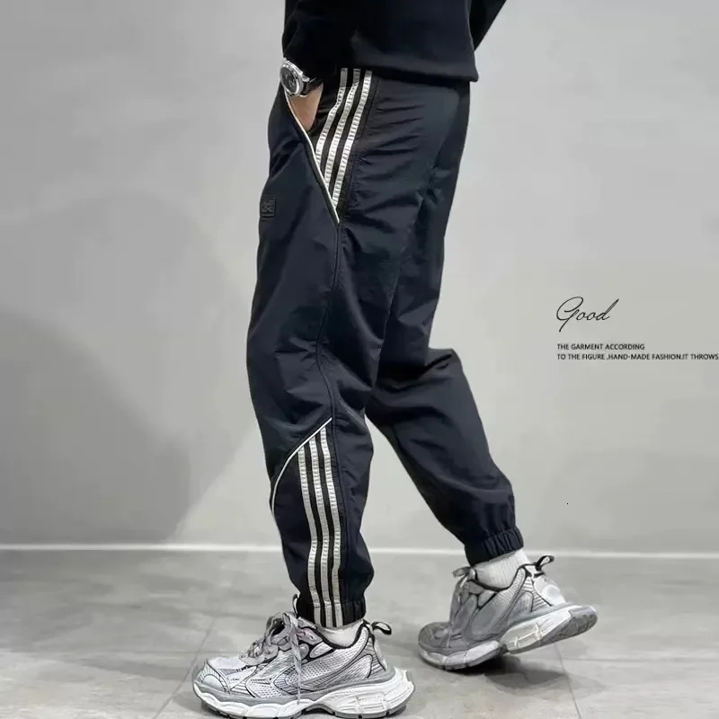American style outdoor functional waterproof climbing pants for men spring and autumn loose casual pants 250321