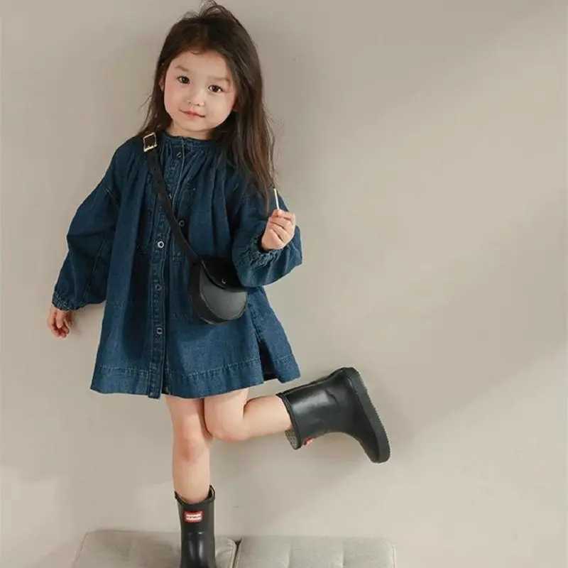 Summer Spring Baby and Girls Cotton Loose Single Chest Denim Dress School Childrens Sweet Leather Childrens Clothing Top 2-8Yr W250326