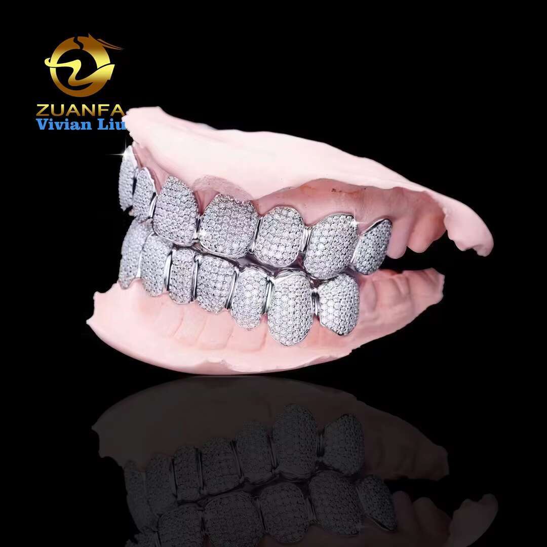 Iced Out Hip Hop Fine Jewelry VVS Moissanite Custom Diamond Grillz