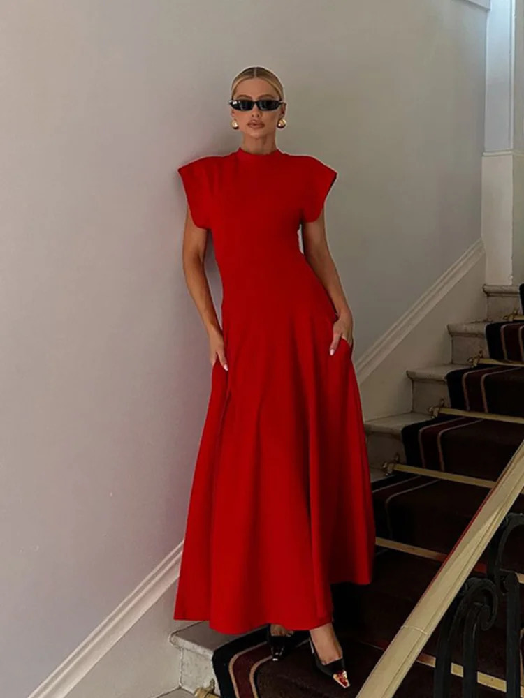 Chic Shoulder Pad Round Neck Solid Maxi Dress Women Elegant Sleeveless A-line Long Dresses Lady Fashion High Street Robes 250325