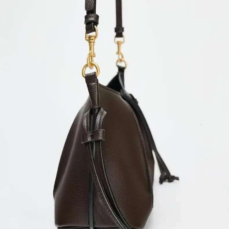 Designer Women Shoulder Versatile Retro Diagonal Crossbody Horn Bag Purse And Handbags Lady Bags Bolsos De Mujer
