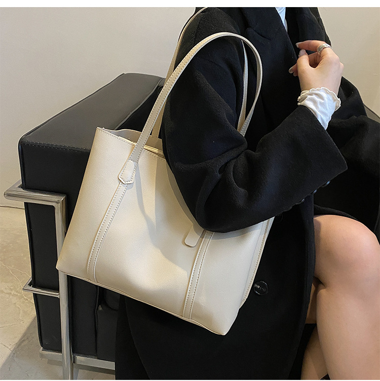 Big bag female new Korean version of the trend simple large capacity soft Pitot bag casual shoulder bag