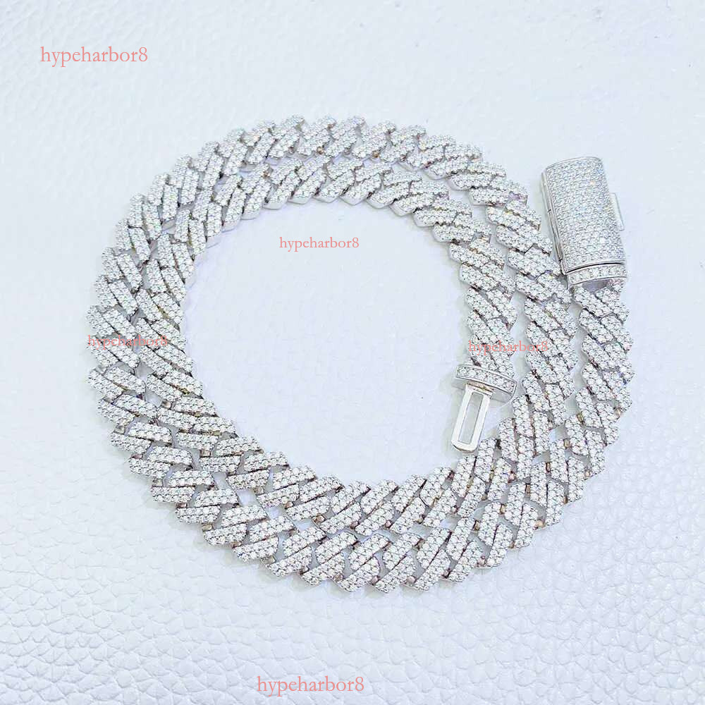 Trendy Cuban Chain Moissanite 8mm Dia Iced Out Personalized Necklace Sterg Sier