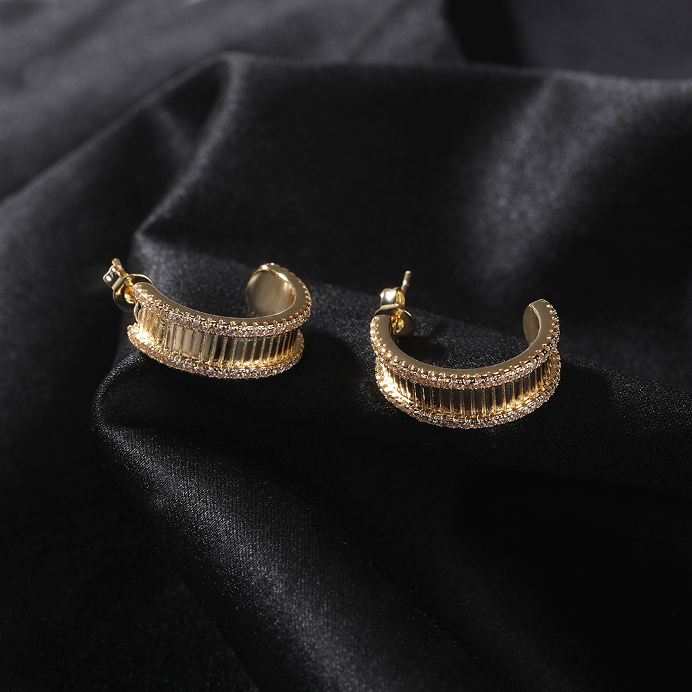 Hip Hop Simple Stud Earrings Bling T Cubic Zircon Men Vintage Geometric Rap Jewelry