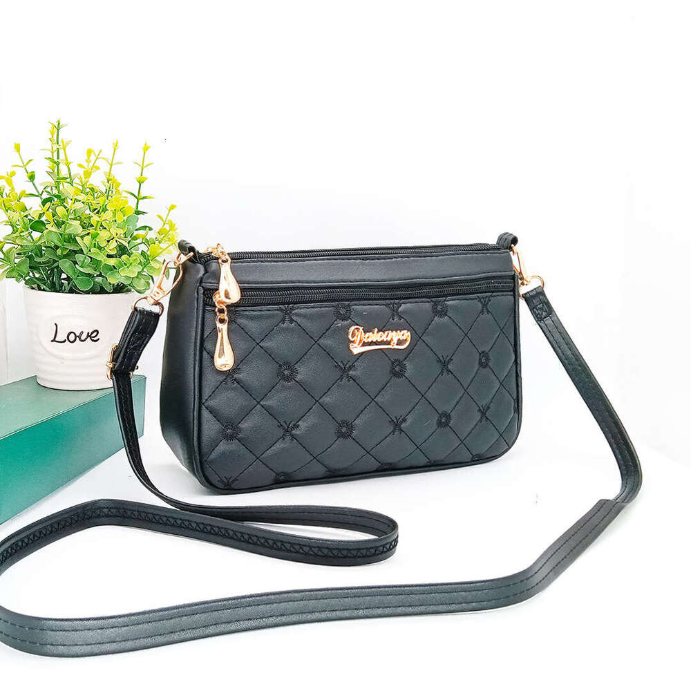 New 2023 Crossbody Shoulder Multi layered Embroidered Leisure Fashion Mom Middle aged Straddle Bag