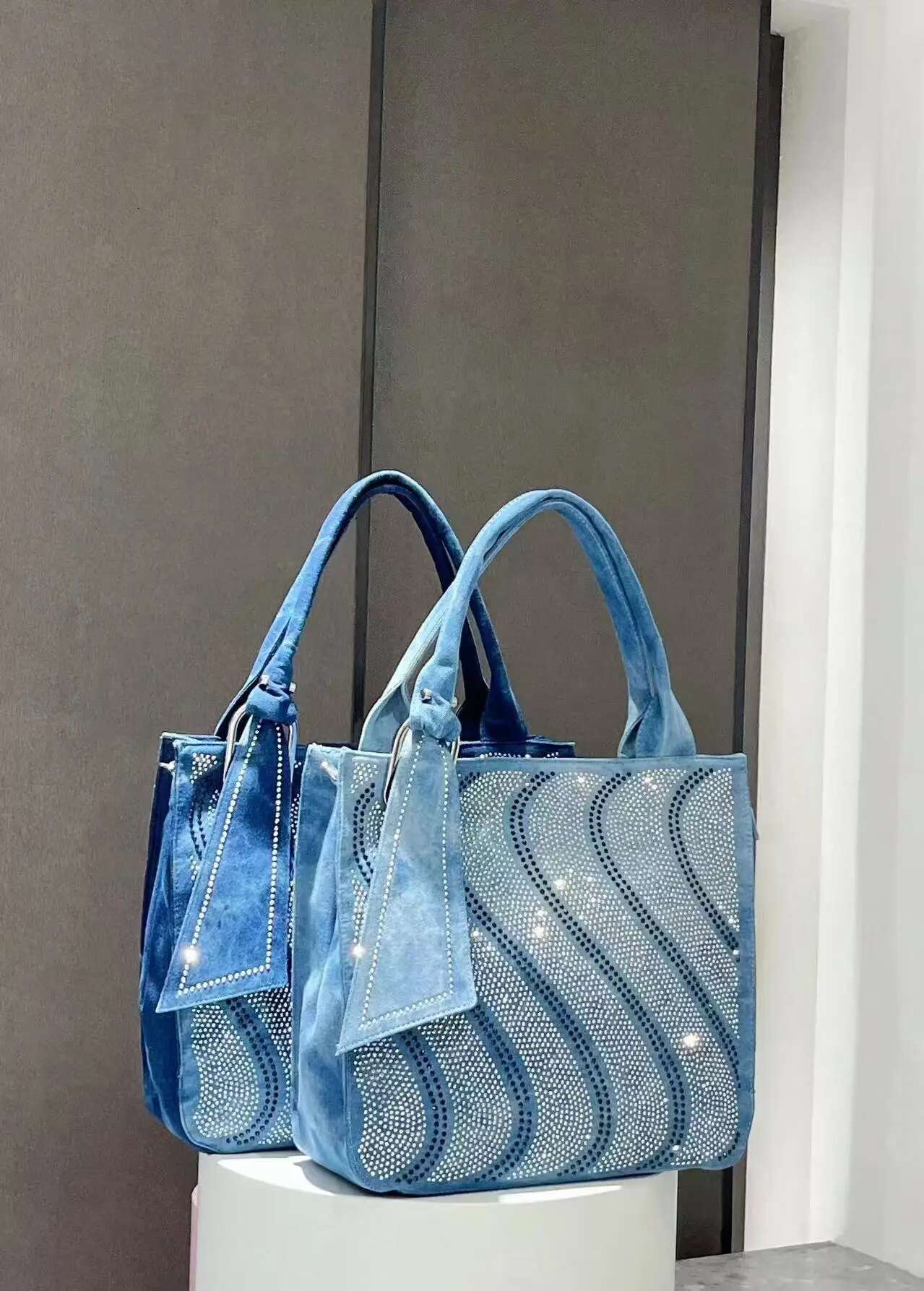 New Vintage Denim Jeans For Women Handbags Zipper Shine Rivets S Rhie Purse Woman Totes Female Shoulder Bag