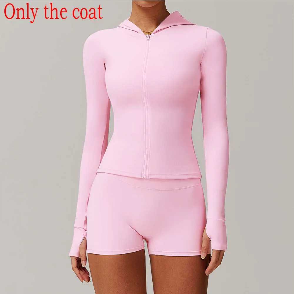 Long sleeved yoga shirt for women gym top fitness suit womens running exercise yoga shirt sexy yoga long sleeved sportswear W250326