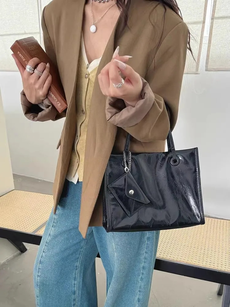Trendy Womens Leather Large Capacity Handheld Single Shoulder Underarm Crossbody Bag 250320