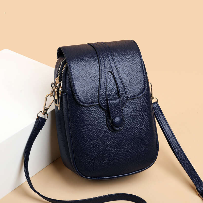 Mobile 2025 New Women's One Shoulder Crossbody Bag Fashion Versatile Tiktok Same Online Red