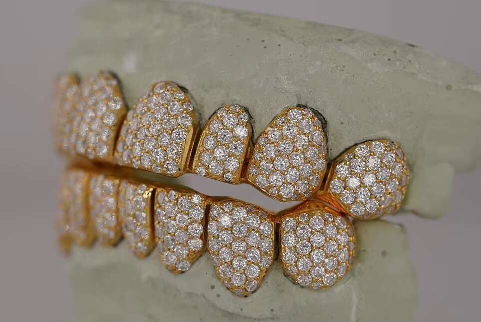 Custom VVS Moissanite S925 Silver Teeth Grillz Silver Diamond Bling Tooth Grills for Men Women High-End Jewelry Pass Test 8 on 8