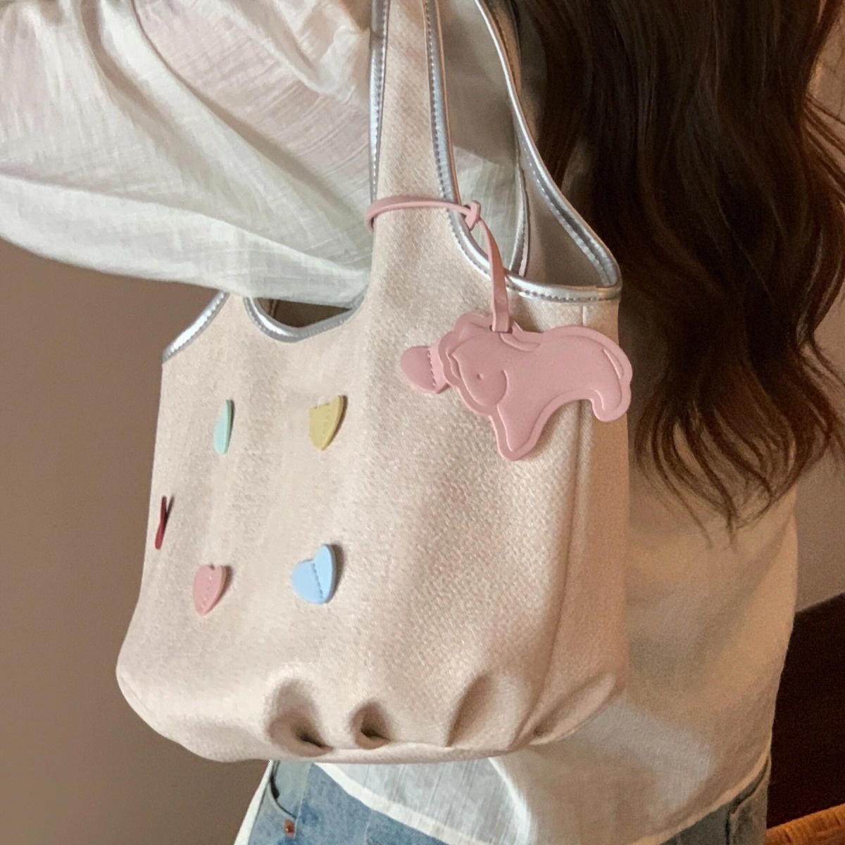2025S Fashion Designer New Niche Design Girl With High Appearance Cute Vegetable Basket Bucket Bag Simple And Casual Versatile Handbag