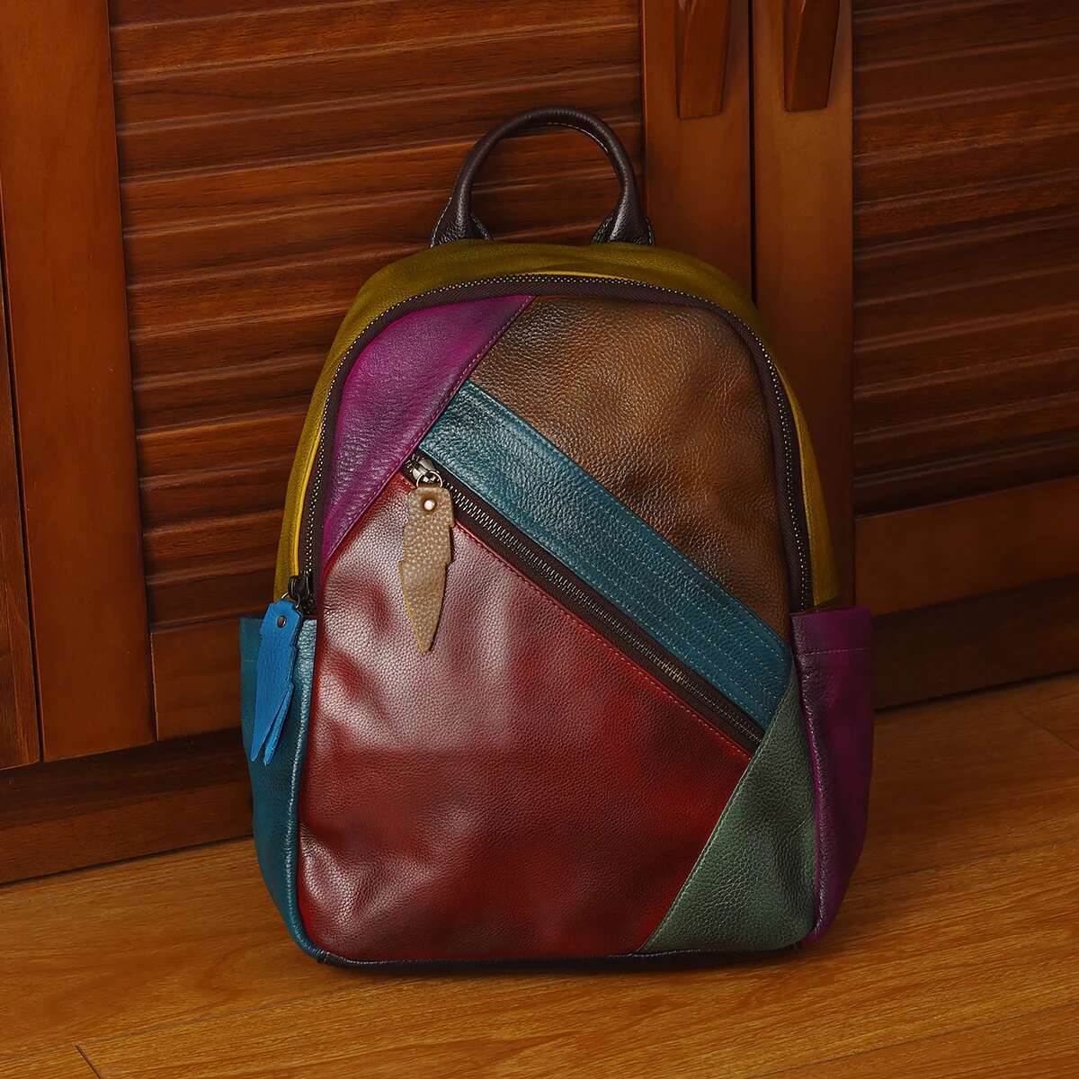 Fashion Women's Bag Leather Head Layer Cowhide Color Contrast Retro Style Backpack
