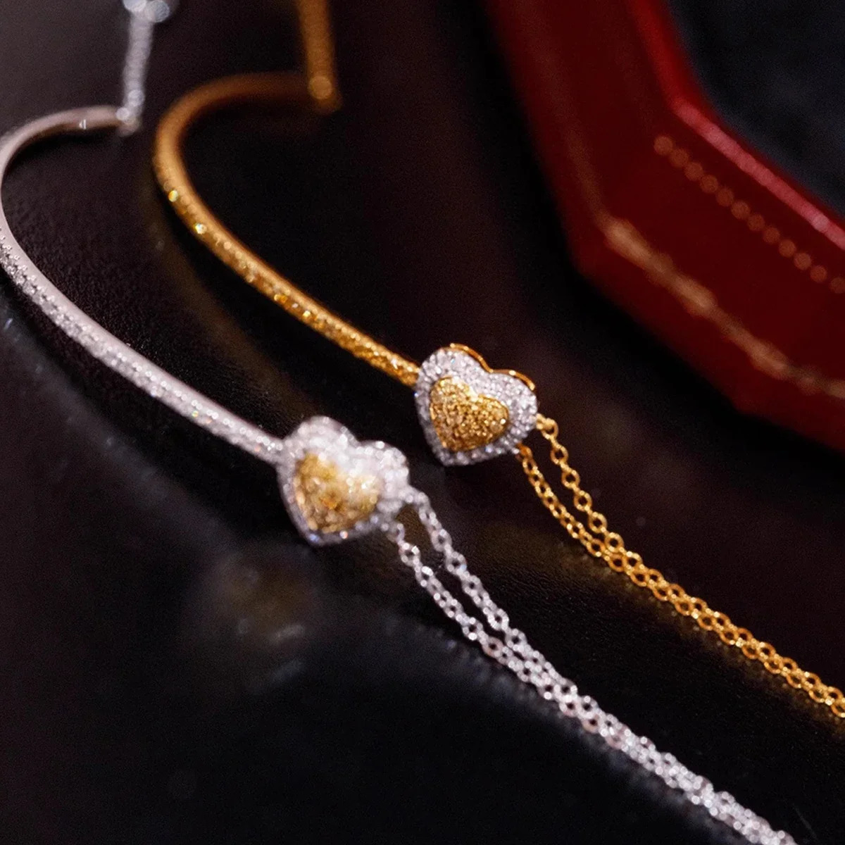 The pure silver s925 heart-shaped bracelet is exquisite fashionable fresh and daily exquisite for women 250326