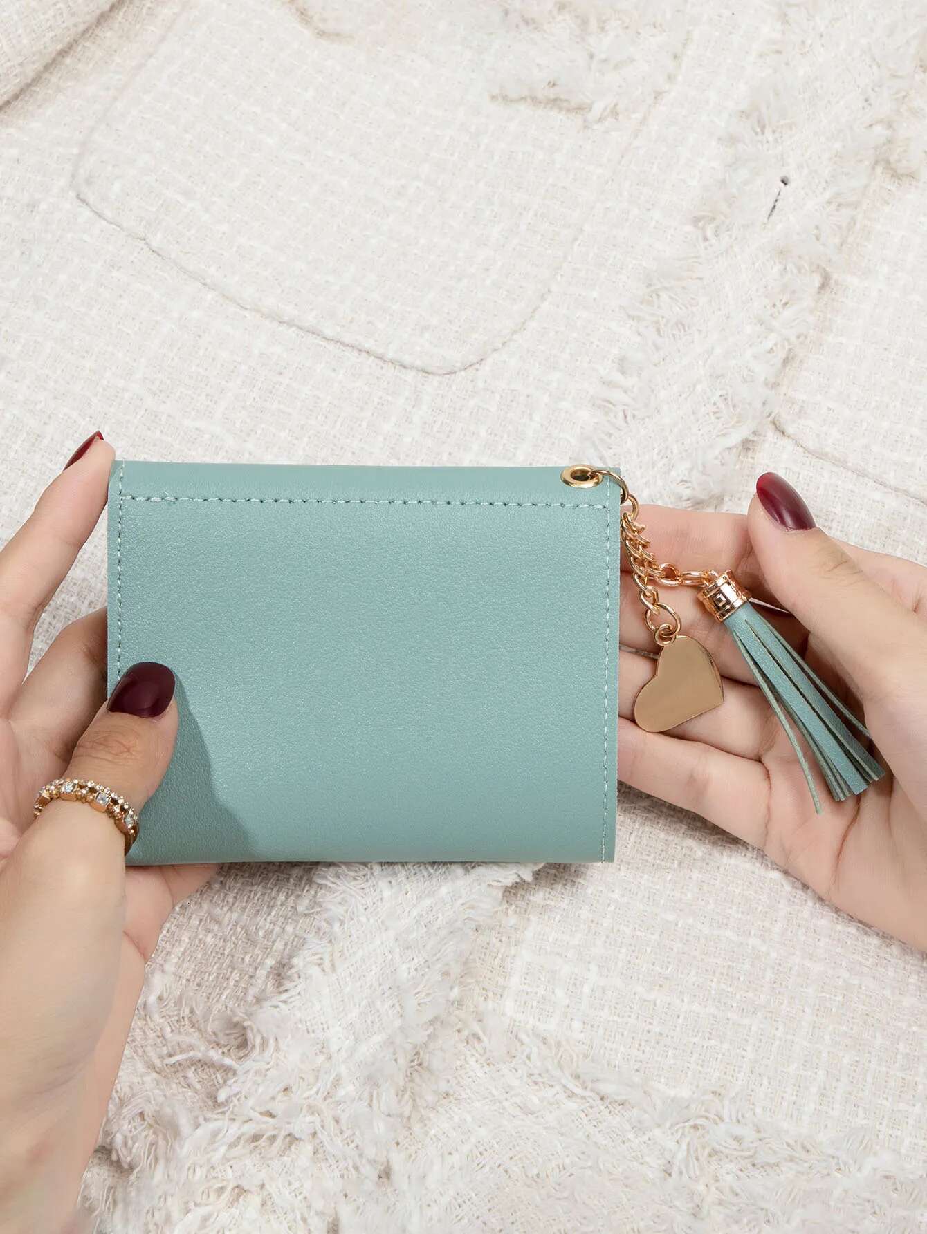 Fashionable Ultra-thin Three Fold Handheld Coin Wallet Minimalist Credit Card Holder Solid Color Tassel Pendant Short Design For Women's Designer