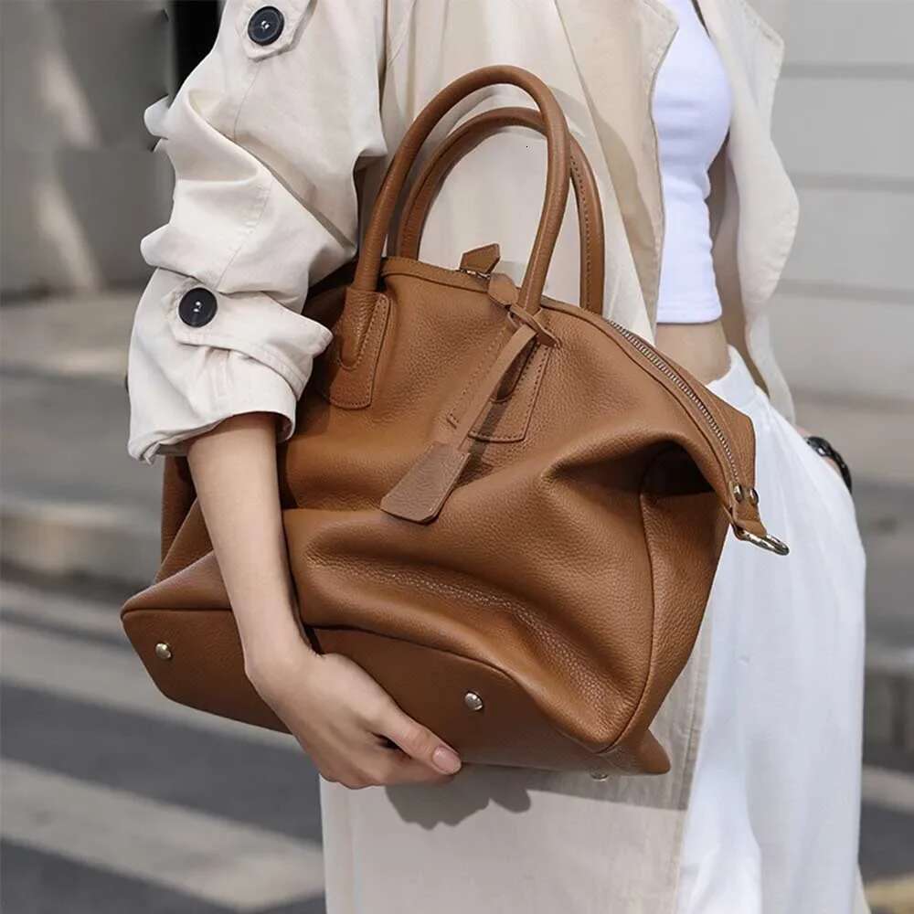 New Euro Fashion Designer High-End Huge Tote Soft Natural Cow Leather Women's Handbag Large Capacity Duffle Bag