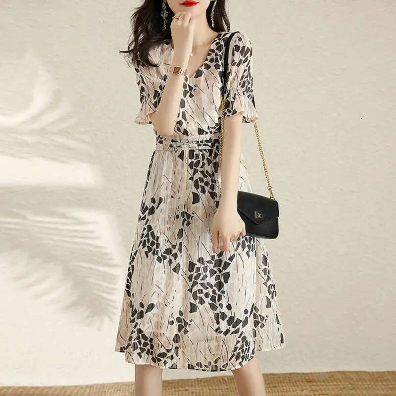 Elegant V-Neck Printed Folds Ruffles Flare Sleeve Party Women's Clothing 2024 Summer New Loose Office Lady ral Dress