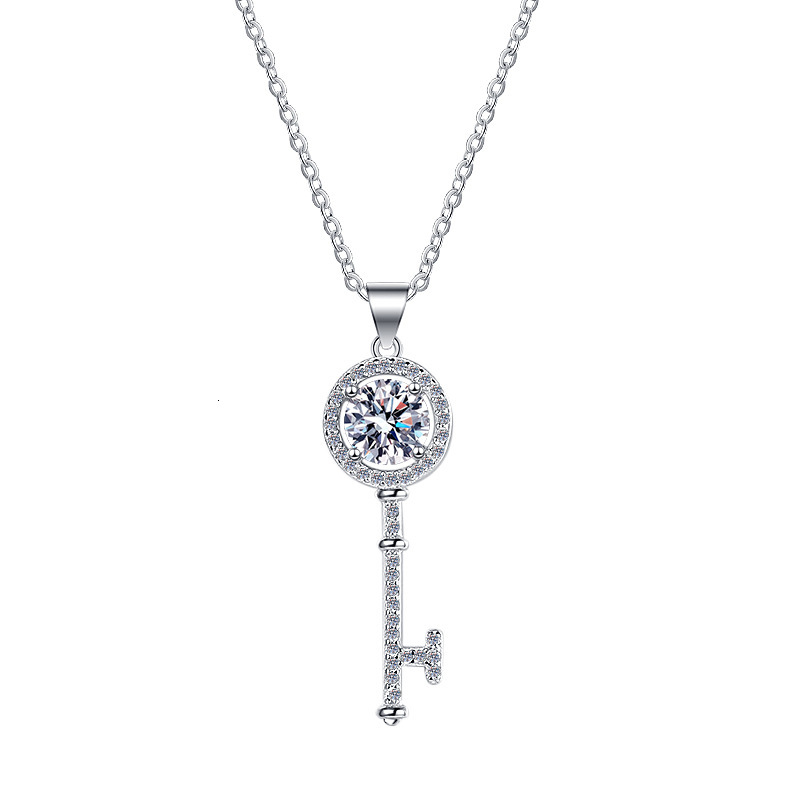 S925 sterling silver necklace key color pendant D color moissanite 1 cara collarbone chain
