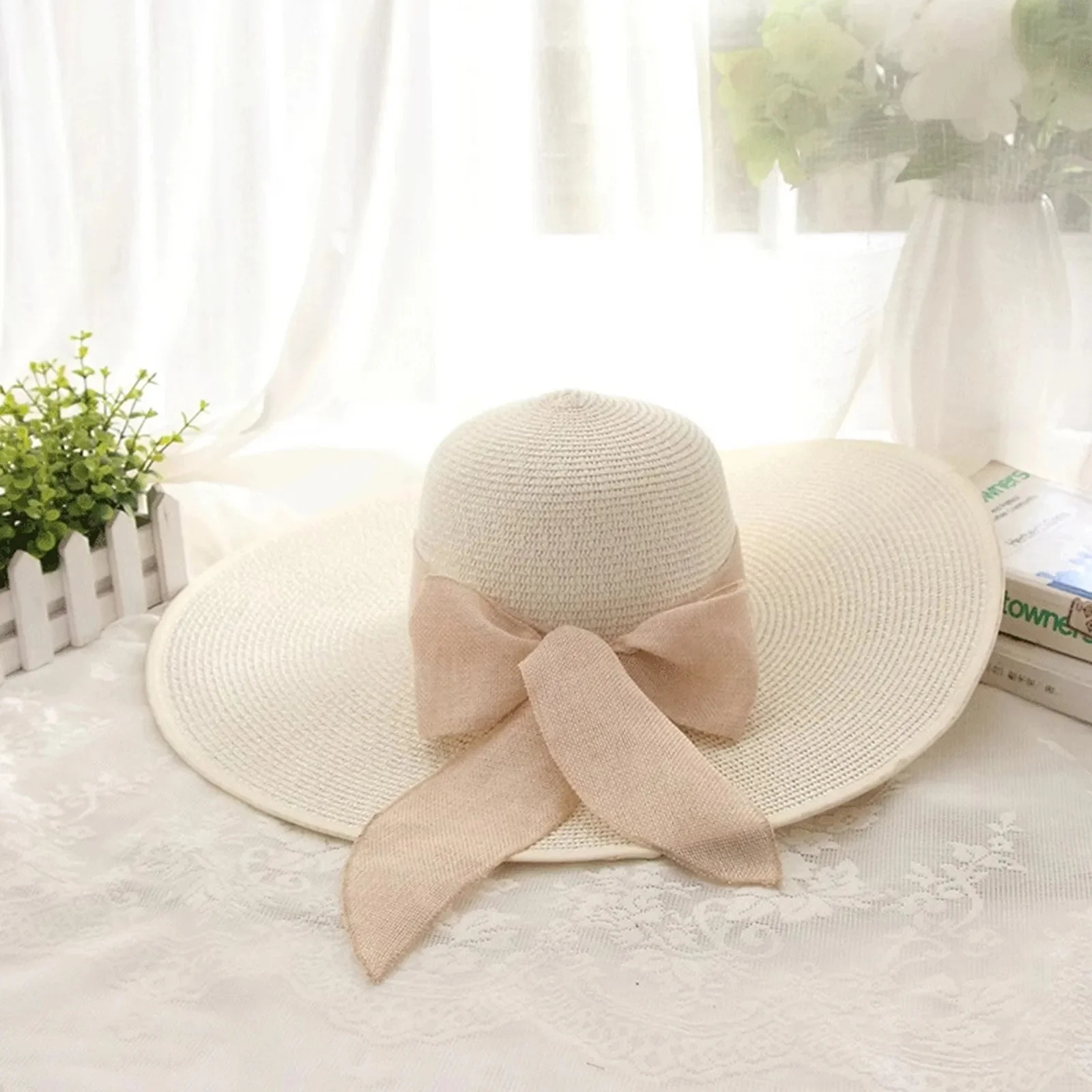 Summer Elegant Beach Sunshade Straw Hat Womens Beach Vacation Sunscreen Knitted Hat Beach Bowknot Wide Brim Floppy Panama Hats 250326