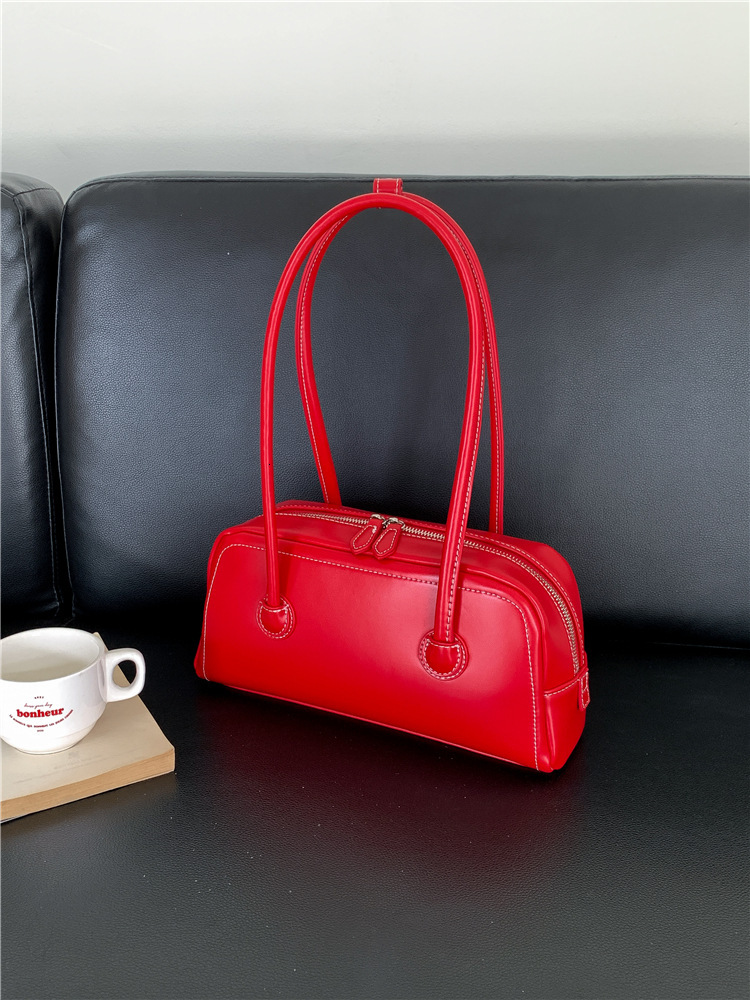 Designer bag 2025S style armpit high-end sense niche fashion hand-held shoulder simple commuting new small square bag women