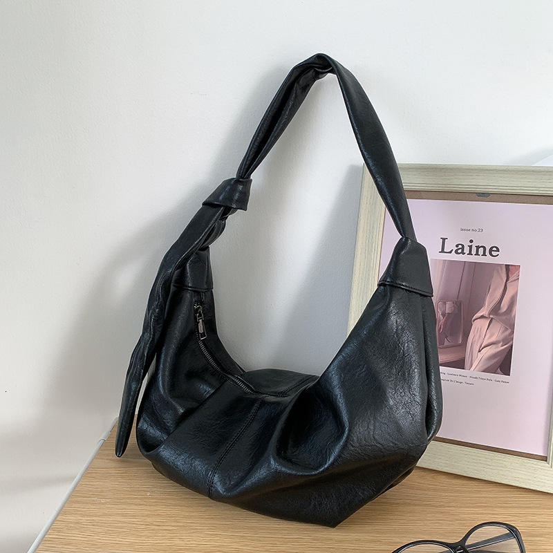 2025 Spring New Korean Version Niche Lazy Style Dumpling With Large Capacity And Versatile Soft Leather Crossbody Shoulder Bag Designer Bag for Women