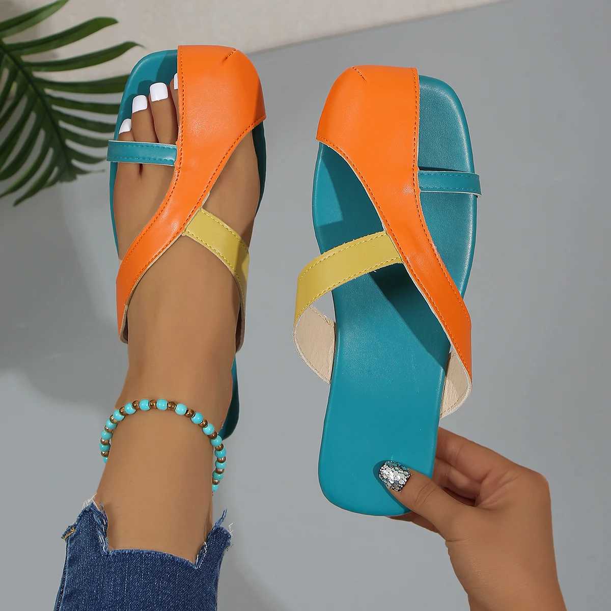 2024 New Summer Womens Sandals Apartment Leisure Slide Fi Beach Sandals Bohemian Sandals Designer Sandals De MujerXJ250326